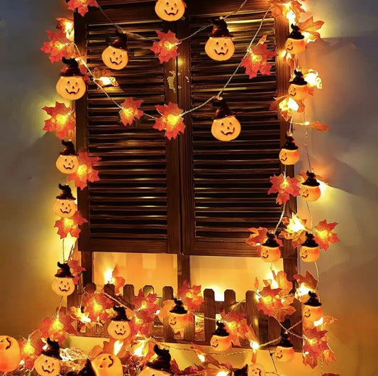 LED Pumpkin & Maple Leaf Garland – Autumn Fairy String Lights for Parties, Weddings & Seasonal Décor