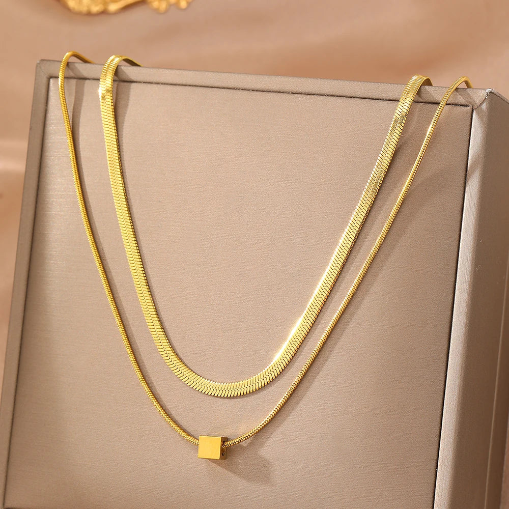 DOTIFI Women’s Two-Layer Stainless Steel Square Pendant Necklace – Simple Geometric Stacked Collarbone Chain Jewellery
