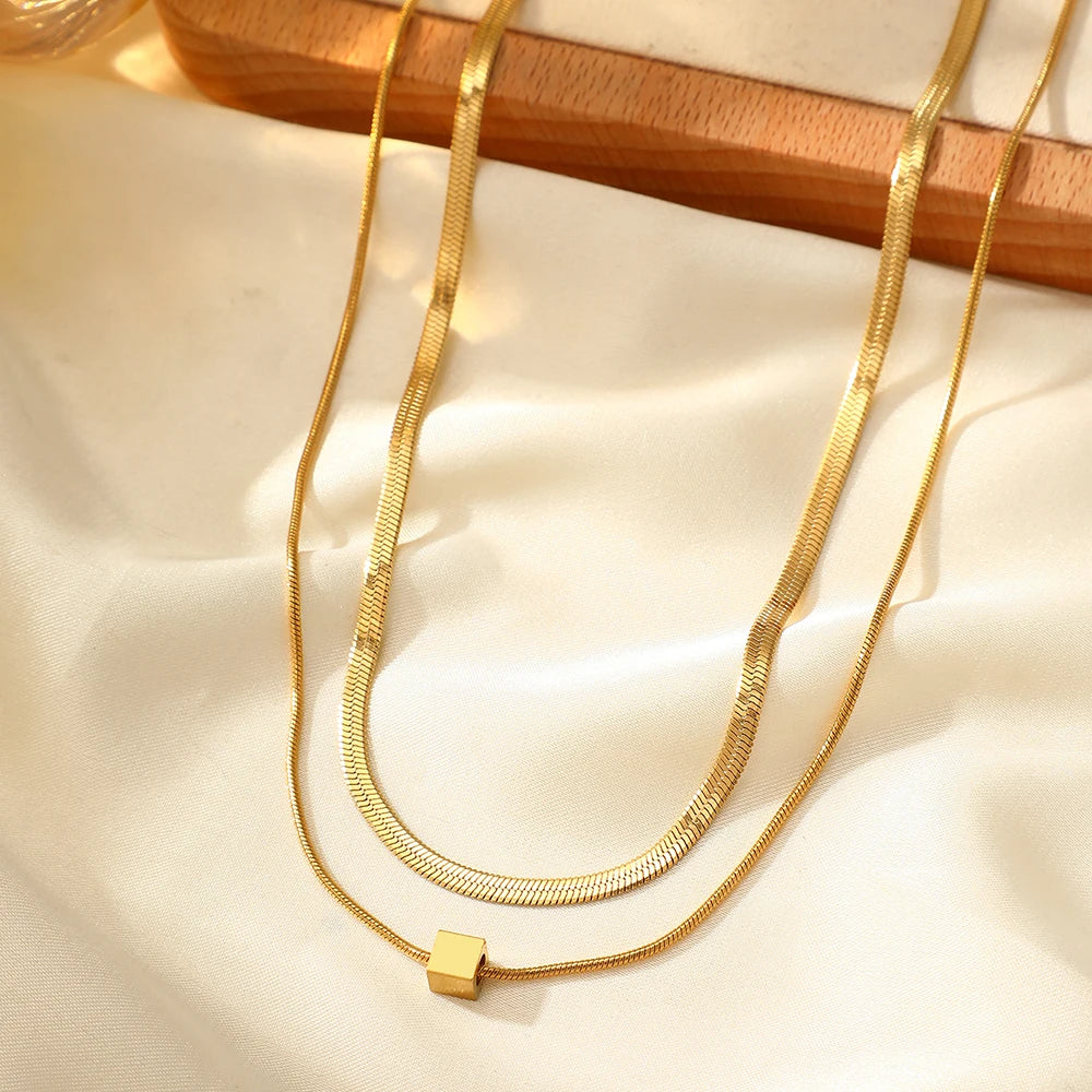 DOTIFI Women’s Two-Layer Stainless Steel Square Pendant Necklace – Simple Geometric Stacked Collarbone Chain Jewellery