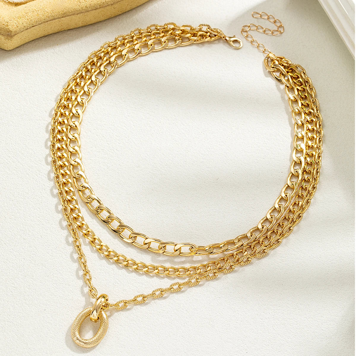 Women’s Layered Necklace with Aluminium Chain – Modern Fashion Jewellery