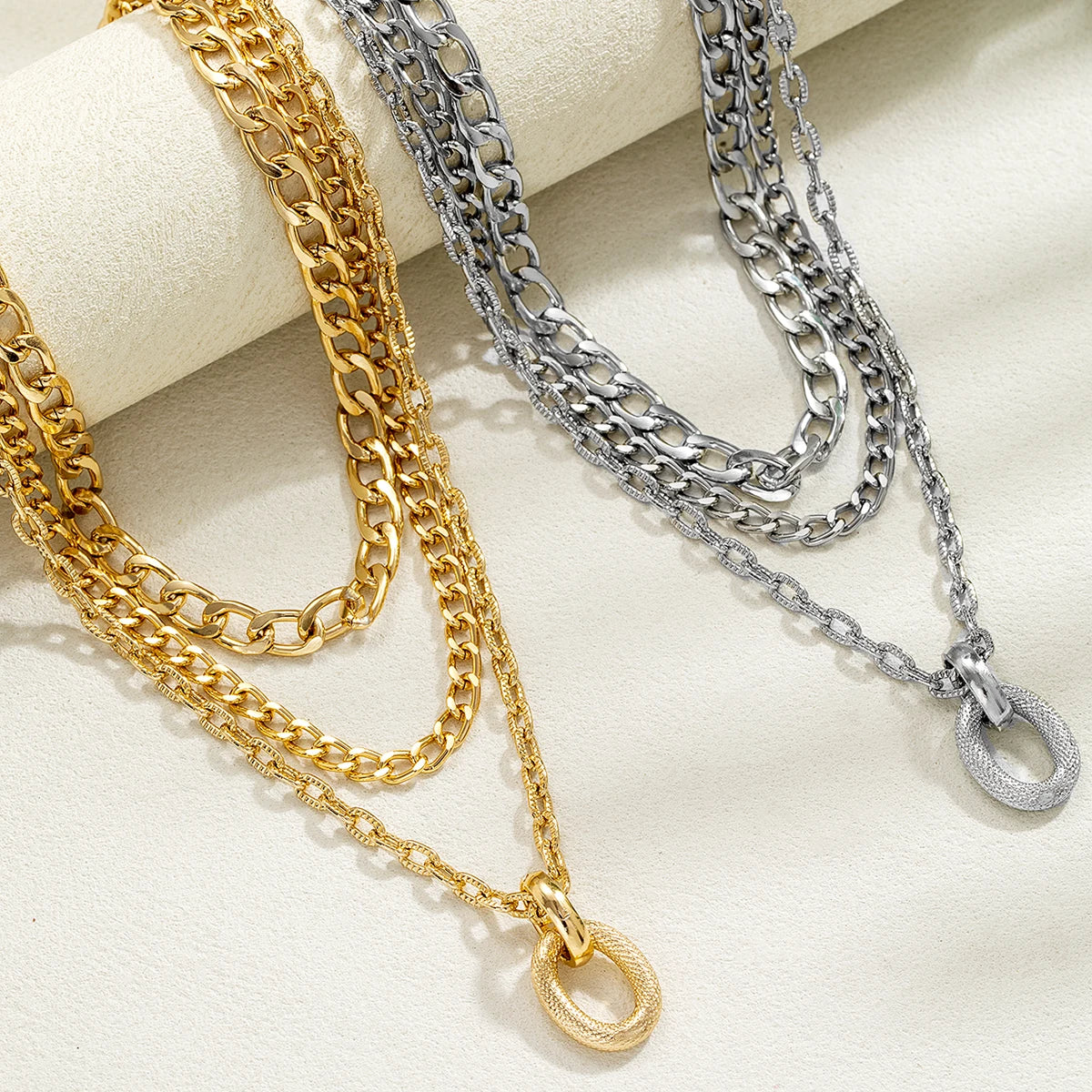 Women’s Layered Necklace with Aluminium Chain – Modern Fashion Jewellery