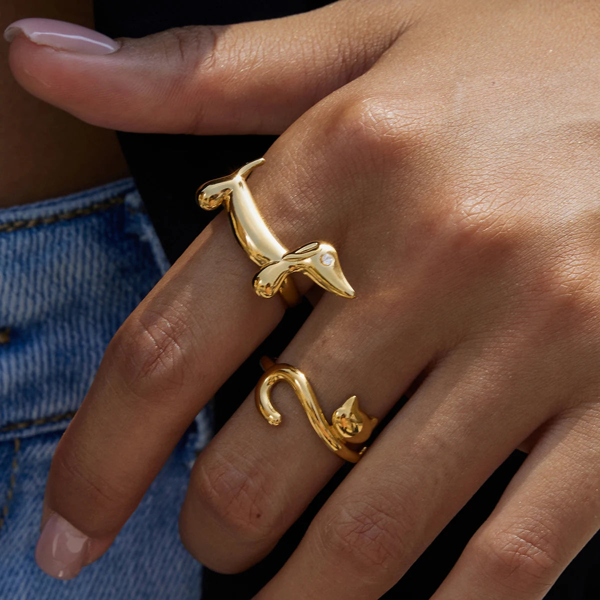 Lucky Cat & Sausage Dog Ring em Aço Inoxidável 18K Gold com Strass – Anel Empilhável à Prova d’Água